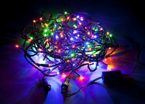 Электрогирлянда "Праздник" уличная 120 разноцветных LED огней постоянного свечения, черный каучуковый кабель, с коннектором, 12 м